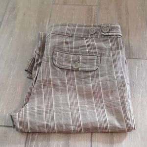 New York & company plaid capris